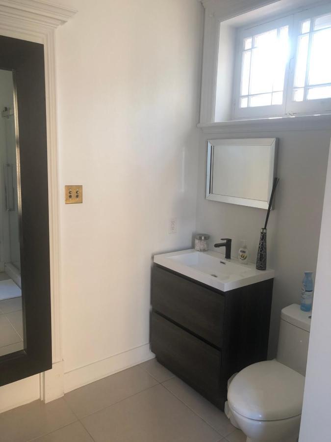 E-Hotel Des Grisons ケベックシティ エクステリア 写真