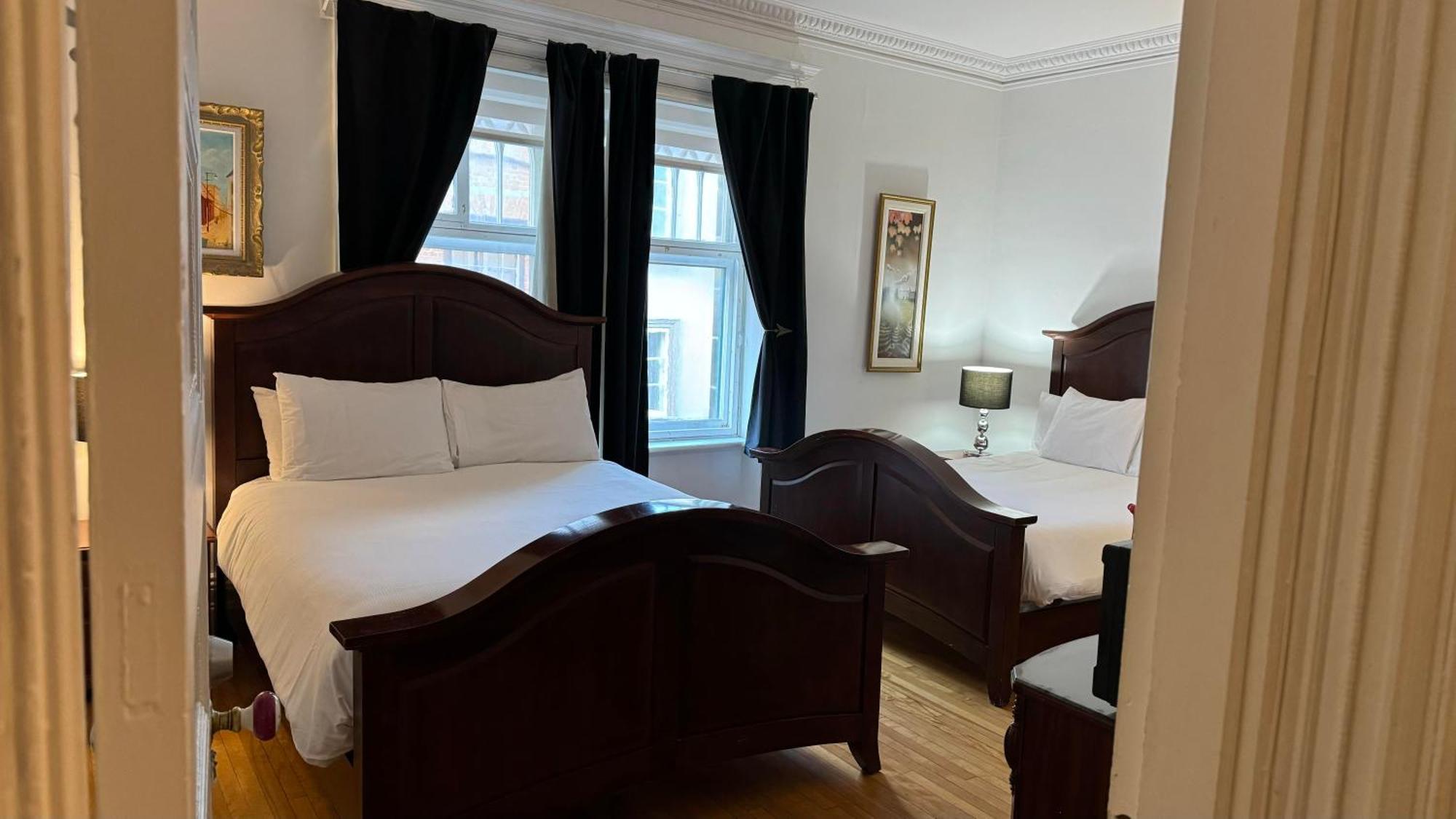 E-Hotel Des Grisons ケベックシティ エクステリア 写真